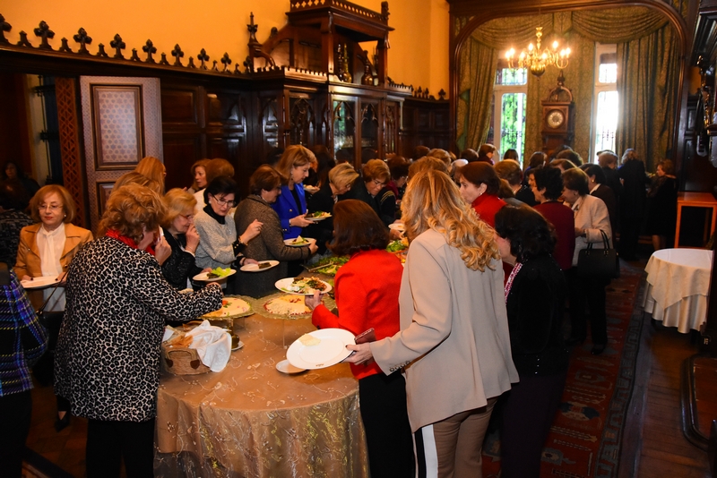 Young Women Christian Association lunch at Villa Linda Sursock